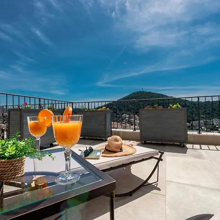 Betanija & Arijana Bayview Ντουμπρόβνικ