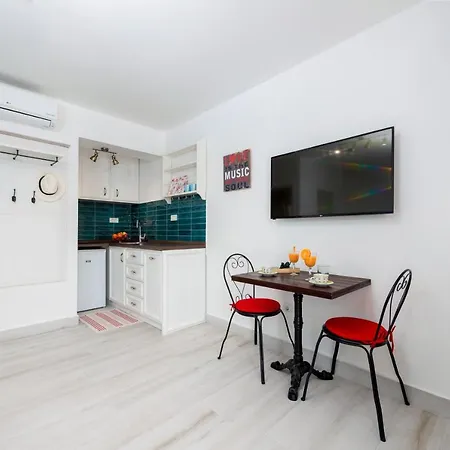 Betanija & Arijana Bayview Lägenhet *